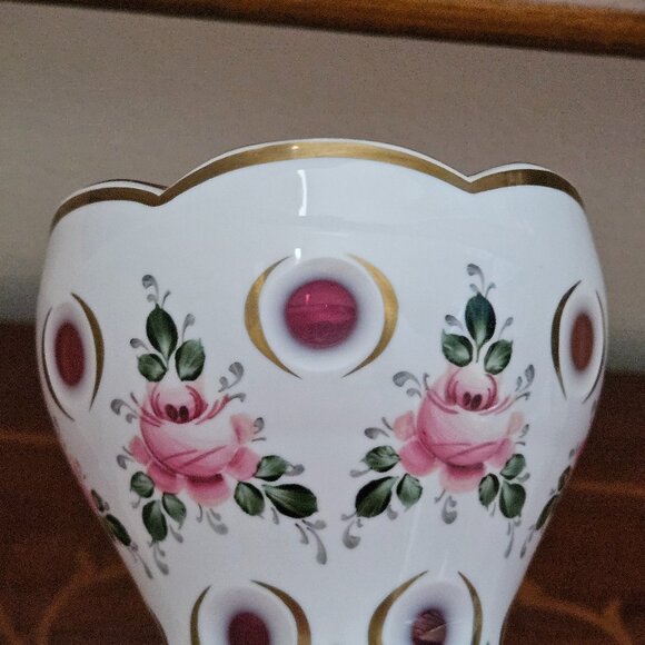 ANTIQUE VINTAGE BOHEMIAN CZECH MOSER FLOWER HAND PAINTED CUT TO CLEAR GLASS VASE